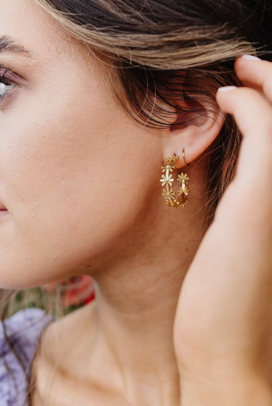 Gold daisy hoops