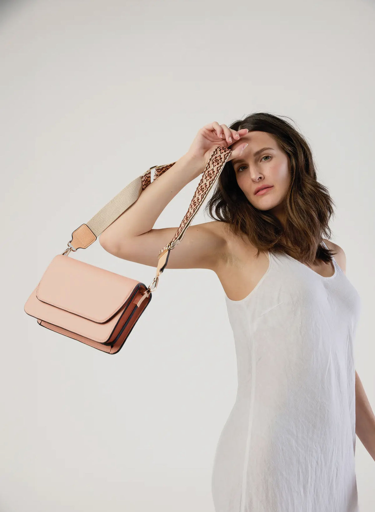 Noah Crossybody