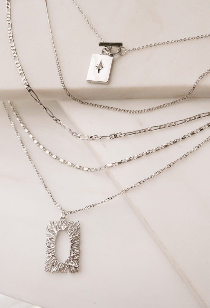 Silver toggle necklace